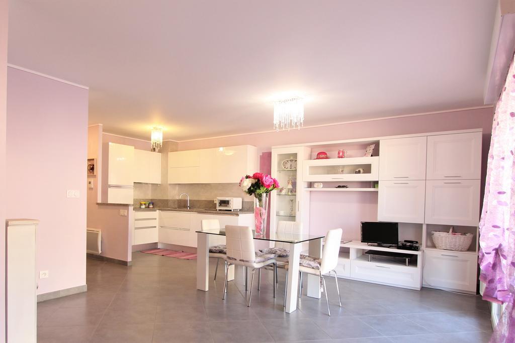 Appartement Lilla By Connexion Menton Eksteriør bilde